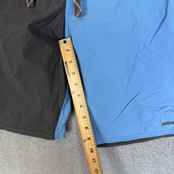 Patagonia Shorts Men’s 34 Grey Blue Stretch Boardshorts Beach Surf - Picture 4 of 7